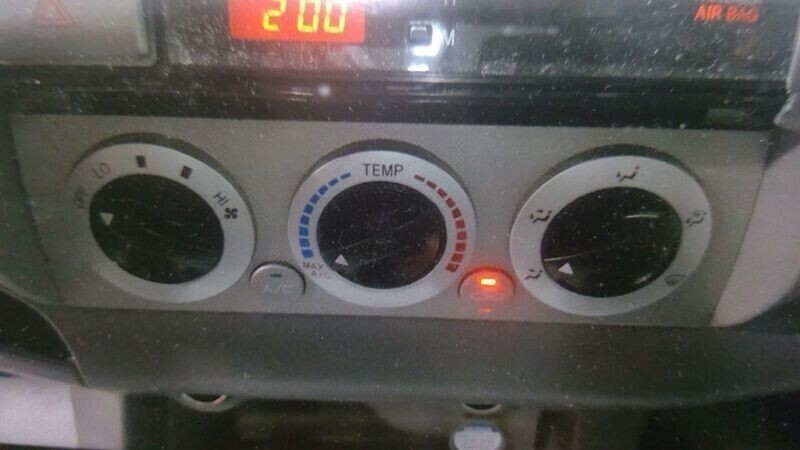 05 - 10 TOYOTA TACOMA AC HEATER TEMP  CLIMATE CONTROL HVAC  EXC  SR5 GENUINE OEM