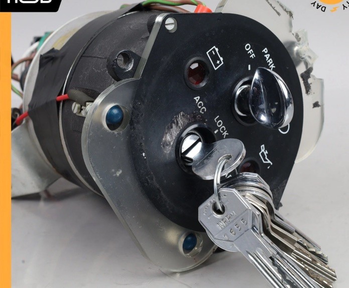 81-89 Rolls Royce Silver Spirit Bentley Mulsanne Ignition Switch Box w/ Key OEM 81-89 Rolls Royce Silver Spirit Bentley Mulsanne Ignition Switch Box w/ Key OEM