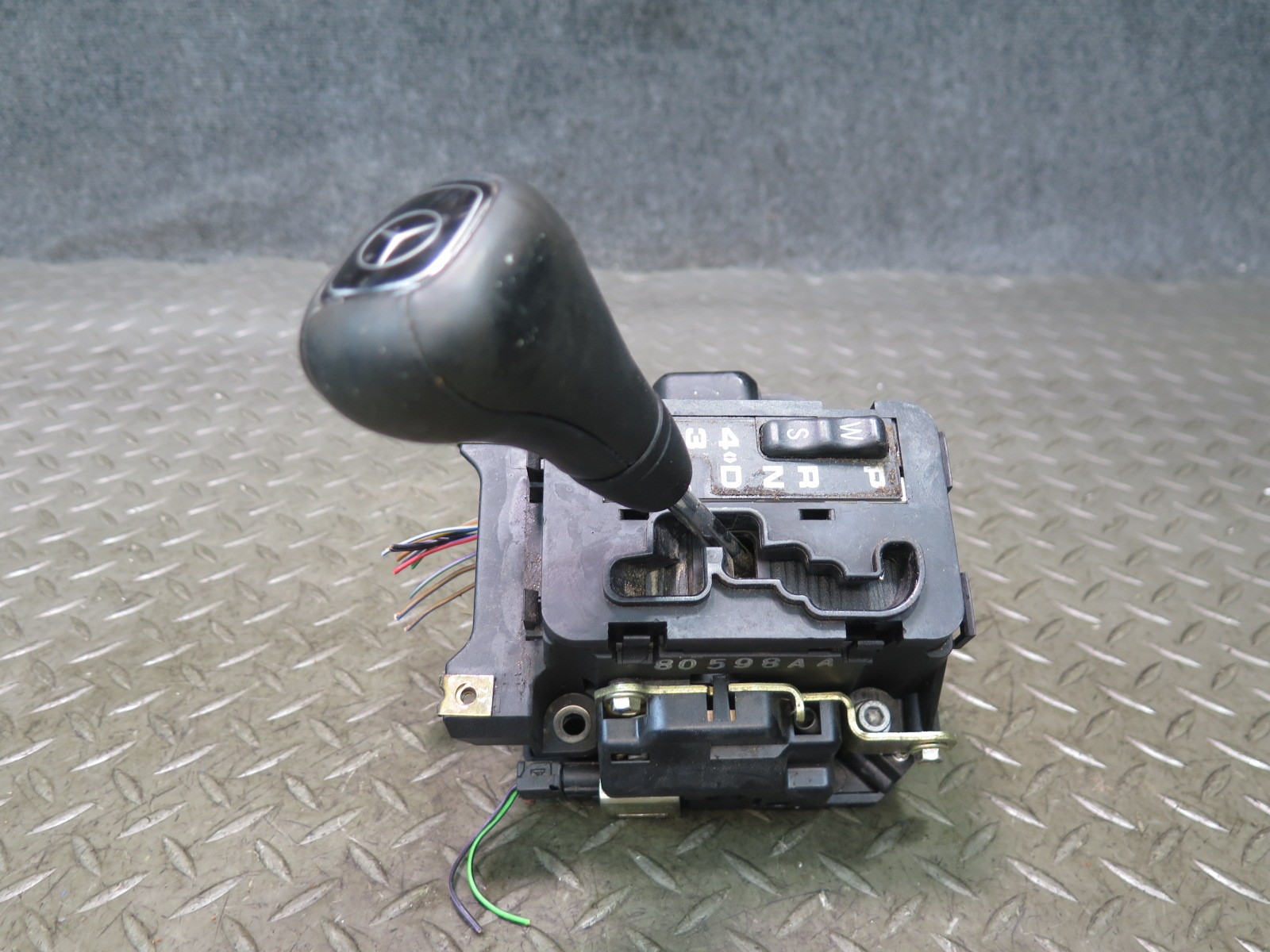94-98 MERCEDES R129 SL-CLASS A/T AUTOMATIC TRANSMISSION SHIFTER 2022670537 OEM