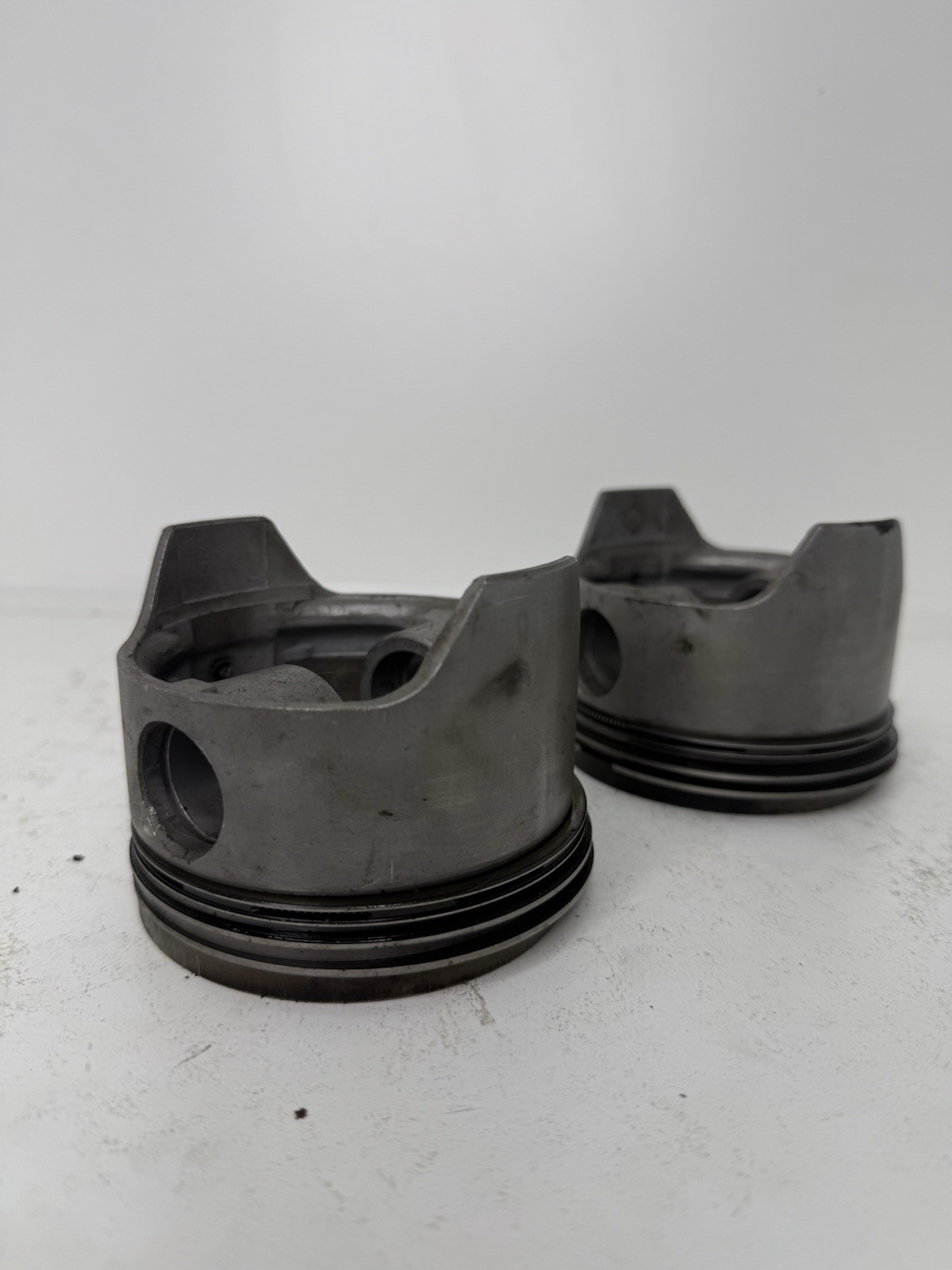 Mahle 94mm Pistons Set Of 2 VW Porsche Mahle 94mm Pistons Set Of 2 VW Porsche