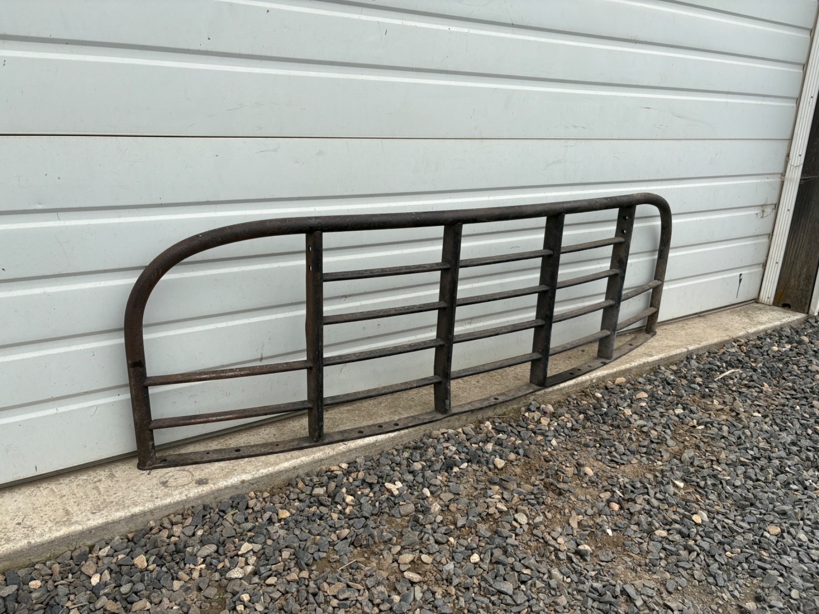 1948-1952 Ford Truck OEM Factory Brush Grille Guard Grill Catcher 48-52 F1 F2 F3 1948-1952 Ford Truck OEM Factory Brush Grille Guard Grill Catcher 48-52 F1 F2 F3