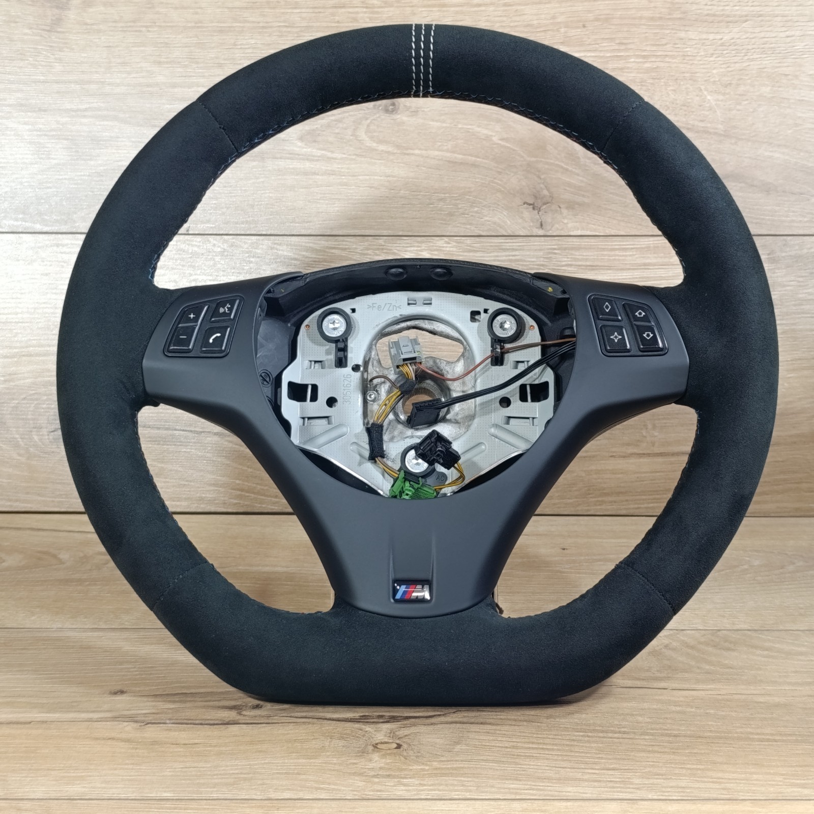 BMW Steering Wheel Alcantara E92 E90 E91 E93 E81 E82 E88  M FLAT BOTTOM