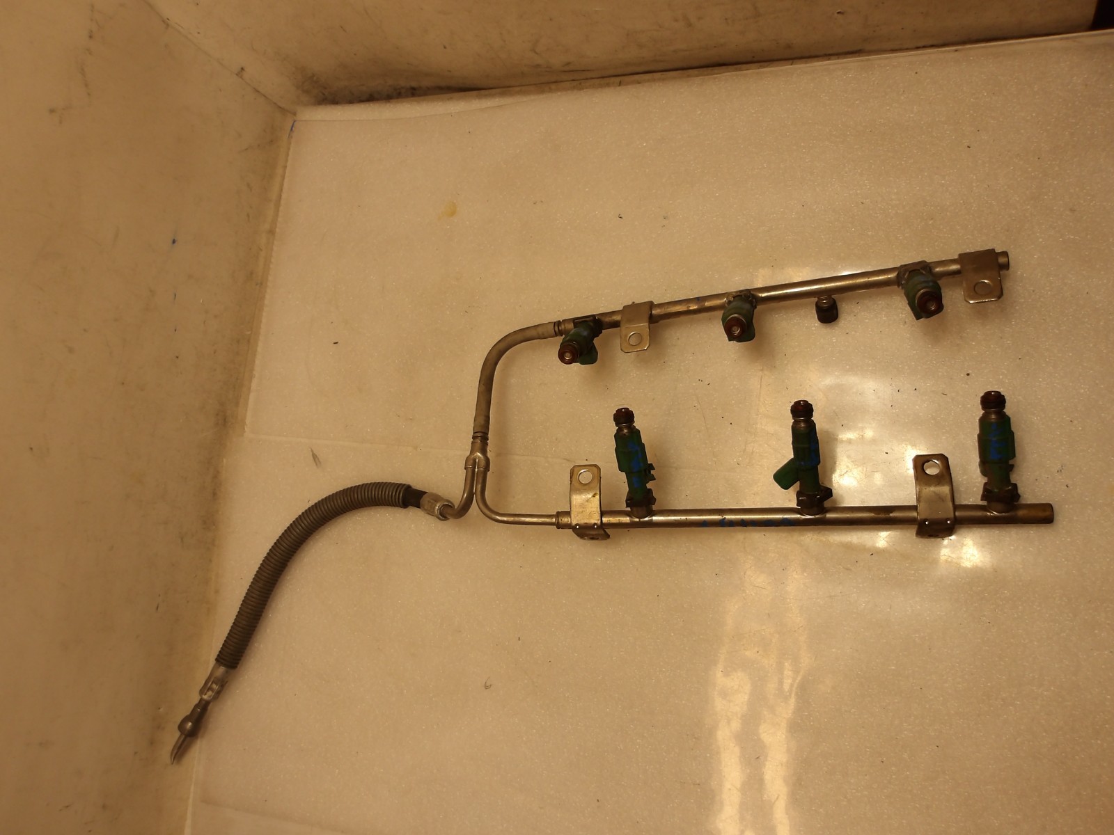 1994-2000 Dodge Caravan 3.3L Complete Fuel Rail With Injectors Set Loaded OEM 1994-2000 Dodge Caravan 3.3L Complete Fuel Rail With Injectors Set Loaded OEM