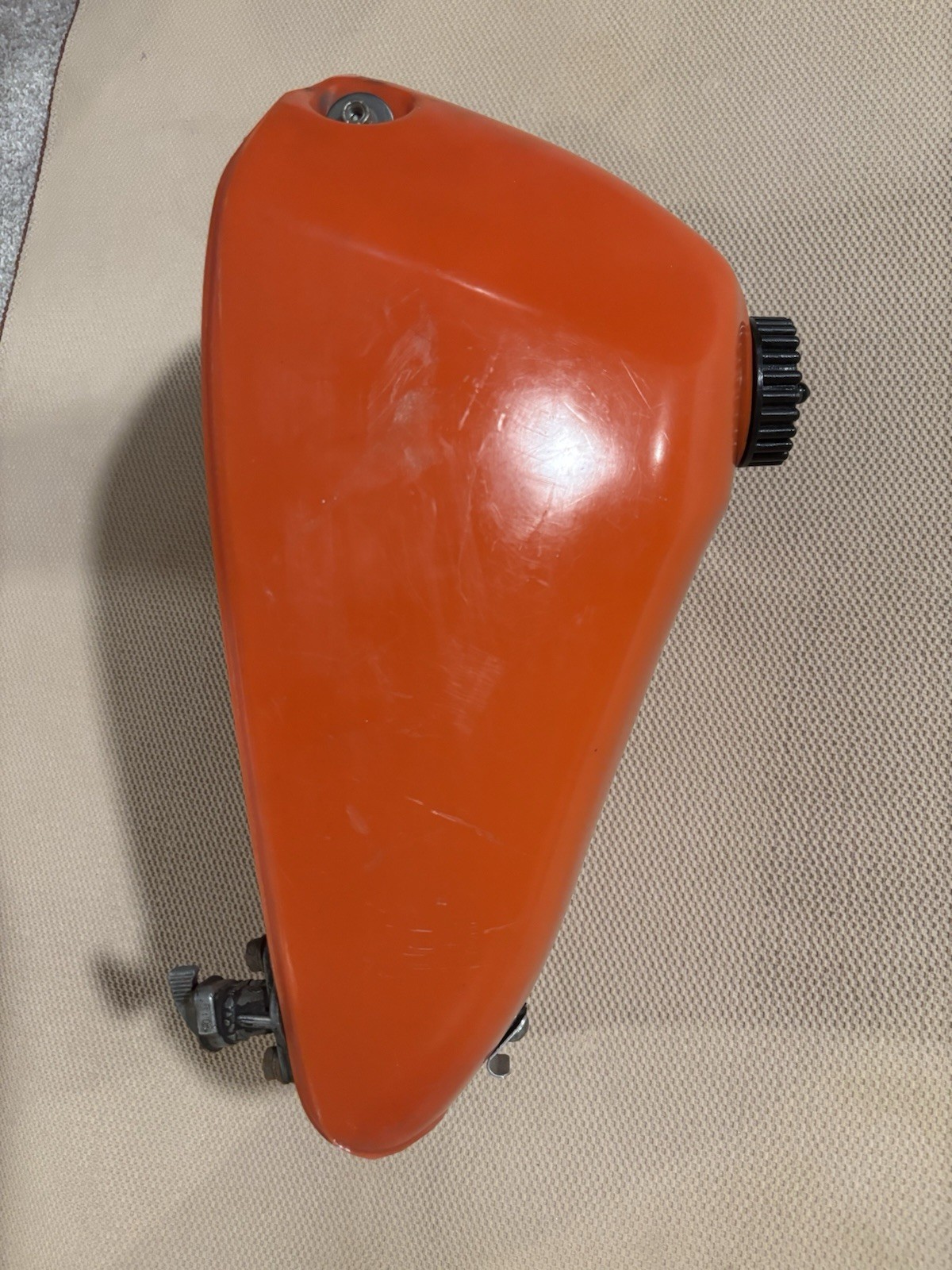 Clarke Universal Mini Motorcycle 1.2 Gallon Gas Tank Clarke Universal Mini Motorcycle 1.2 Gallon Gas Tank