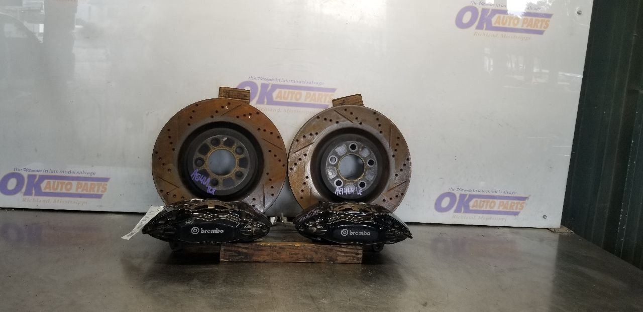 08 FORD MUSTANG SHELBY GT500 FRONT BREMBO BRAKE CALIPER SET BLACK