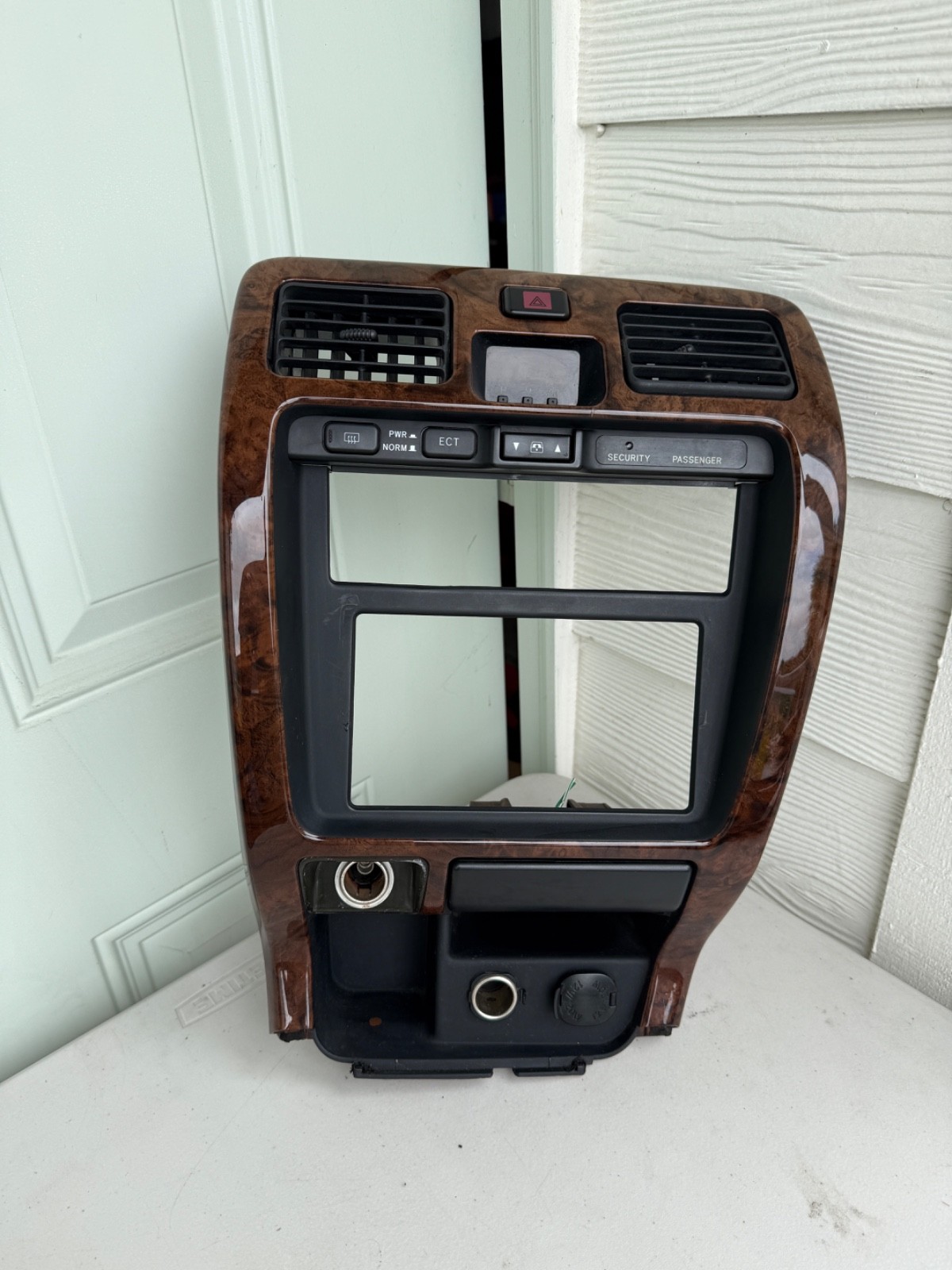 1999-2002 Toyota 4Runner OEM Center Dash Radio Climate Control Bezel 55405-35220