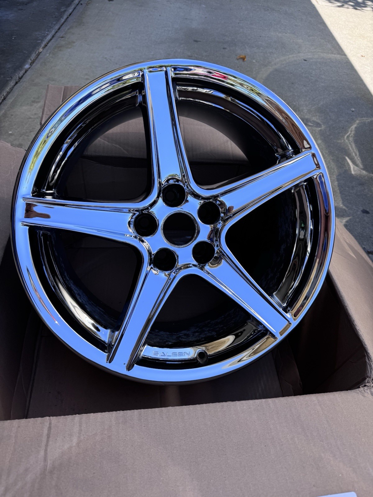 Saleen mustang Wheel REAR 18x9 (Brand New Chrome) OEM S281 S351 Xp8