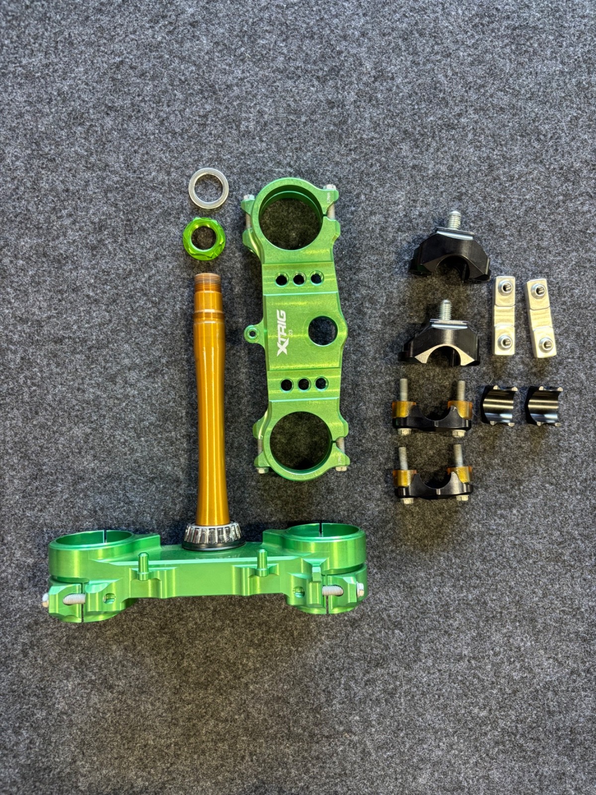 XTRIG ROCS Triple Clamp – KX450 Green XTRIG ROCS Triple Clamp – KX450 Green
