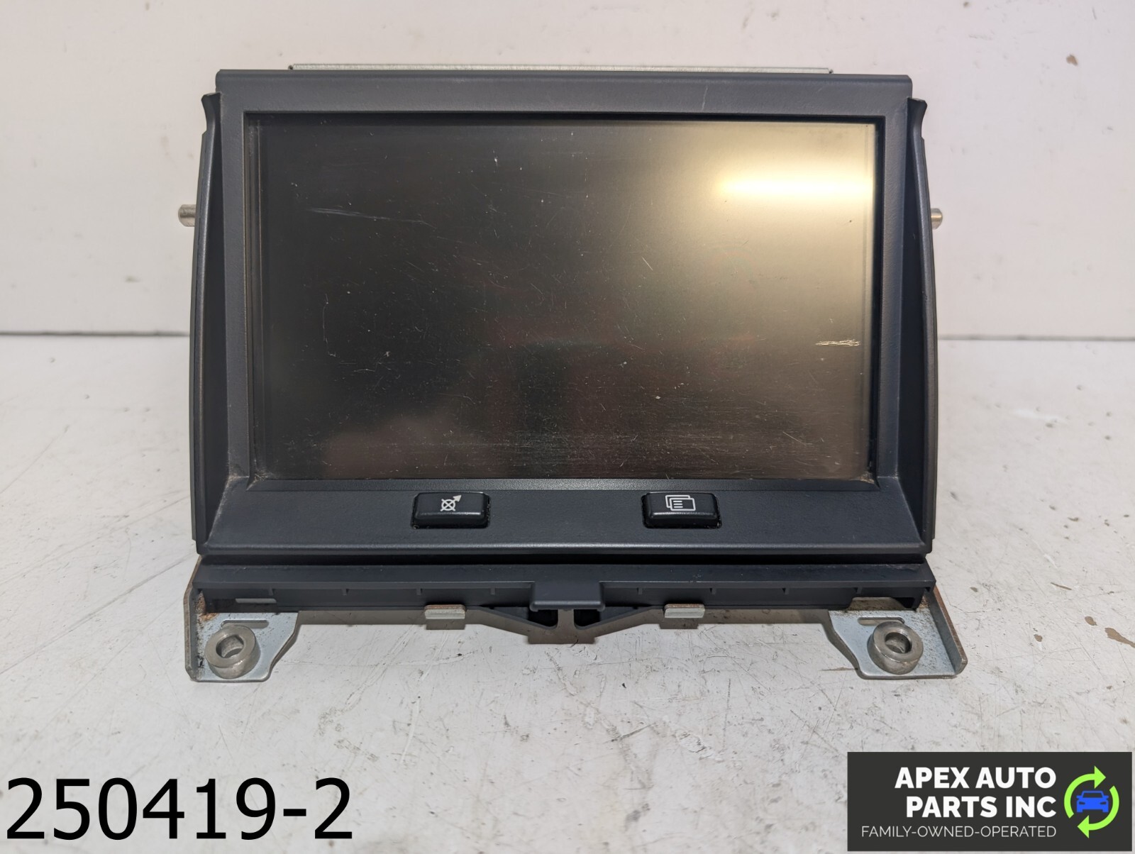 OEM 2006-2009 Land Rover LR3 4.4L GPS NAVIGATION COLOR DISPLAY SCREEN OEM 2006-2009 Land Rover LR3 4.4L GPS NAVIGATION COLOR DISPLAY SCREEN
