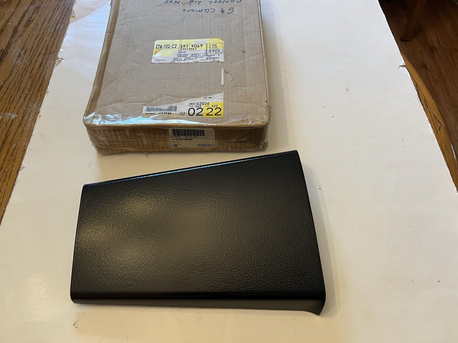 Nos Small Flawed gm 1968-1969 Camaro SS RS Z/28 Console Lid gm#3919069