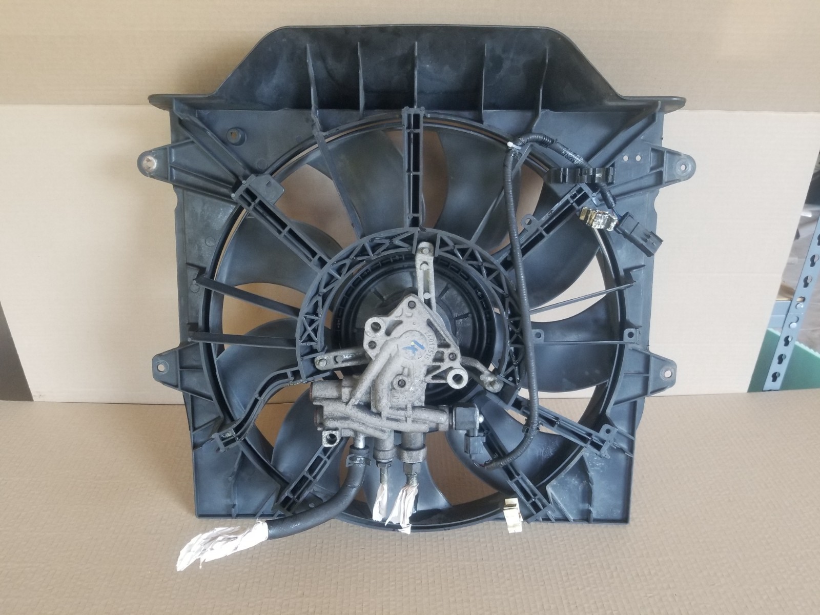 01-04 Jeep Grand Cherokee V8 4.7 Hydraulic Engine Cooling Fan Assembly