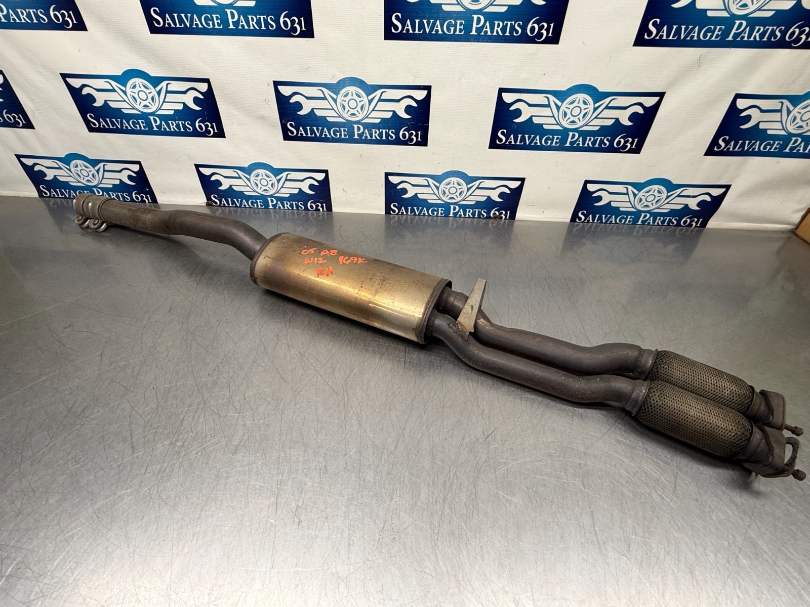 2005 Audi A8L D3 W12 Passenger Right Exhaust Flex Pipe Muffler 4E0253211J