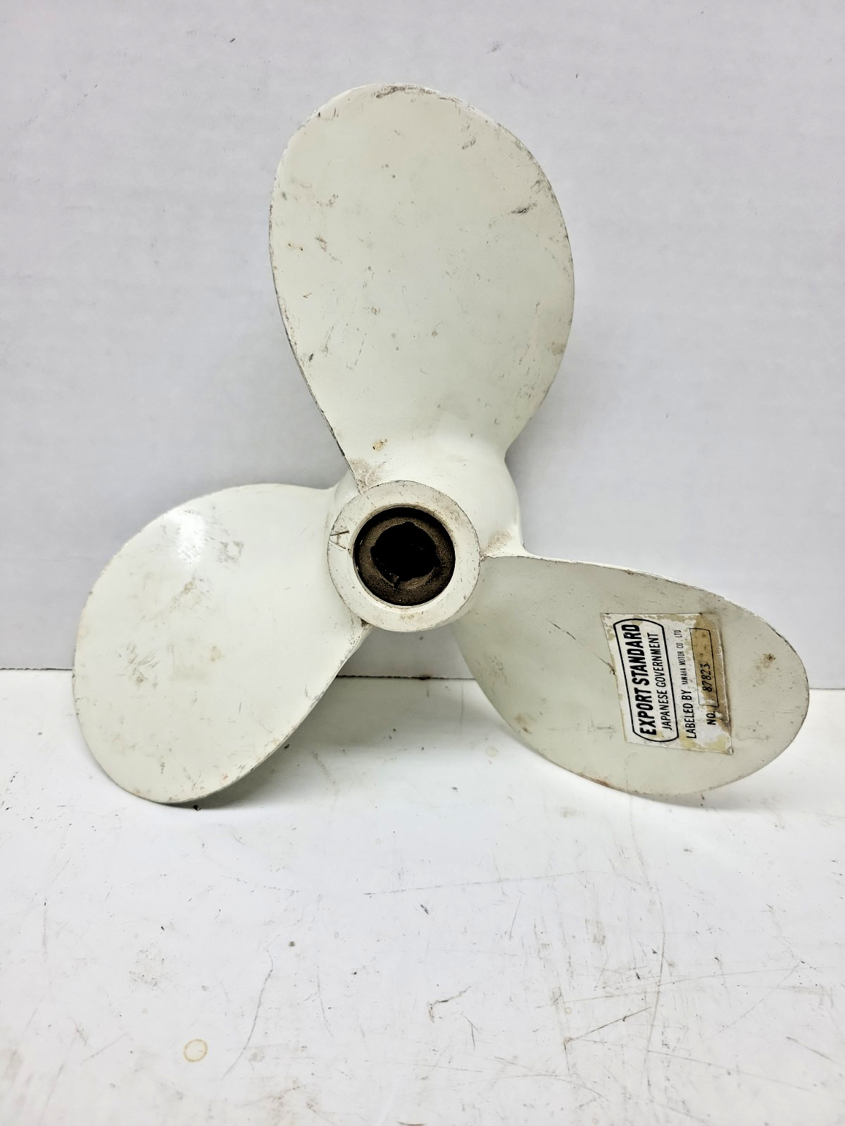 48-96623M 9-1/4 X 11-1/4 3 3 BLADE A.L. PROPELLER FOR MARINER 15/20/25 HP NOS 48-96623M 9-1/4 X 11-1/4 3 3 BLADE A.L. PROPELLER FOR MARINER 15/20/25 HP NOS