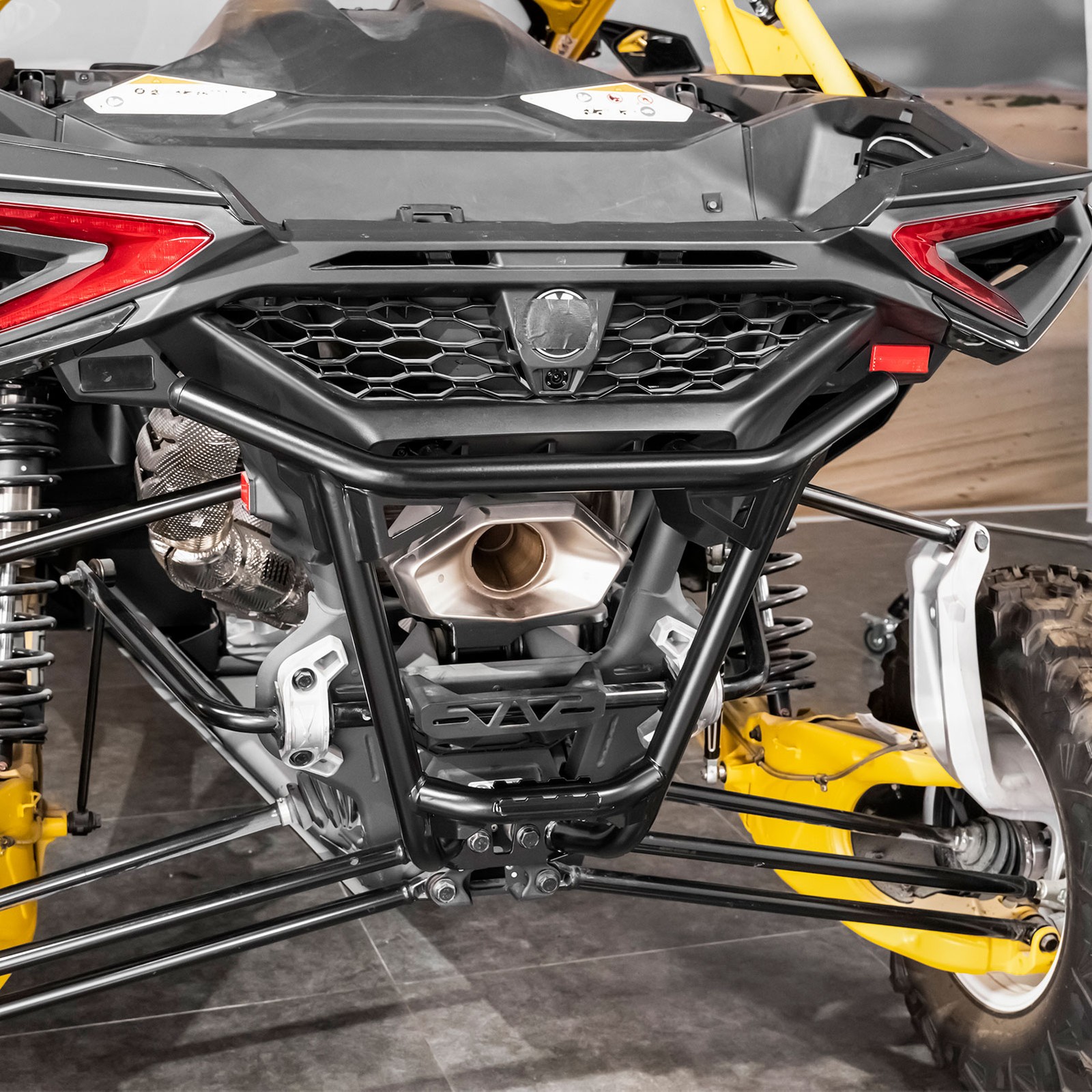 WEISEN One-Piece Rear Bumper For Can am Maverick R 715007172 / 715007694 2024-26