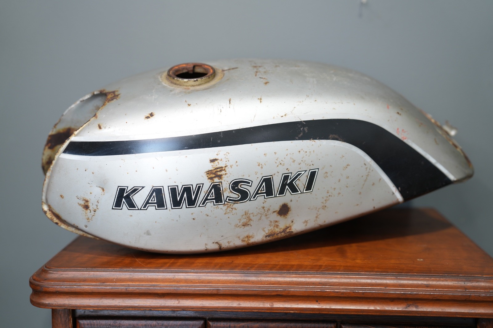 1974 Kawasaki Gas Fuel Tank F7 175 ENDURO Motorcycle vintage 1974 Kawasaki Gas Fuel Tank F7 175 ENDURO Motorcycle vintage