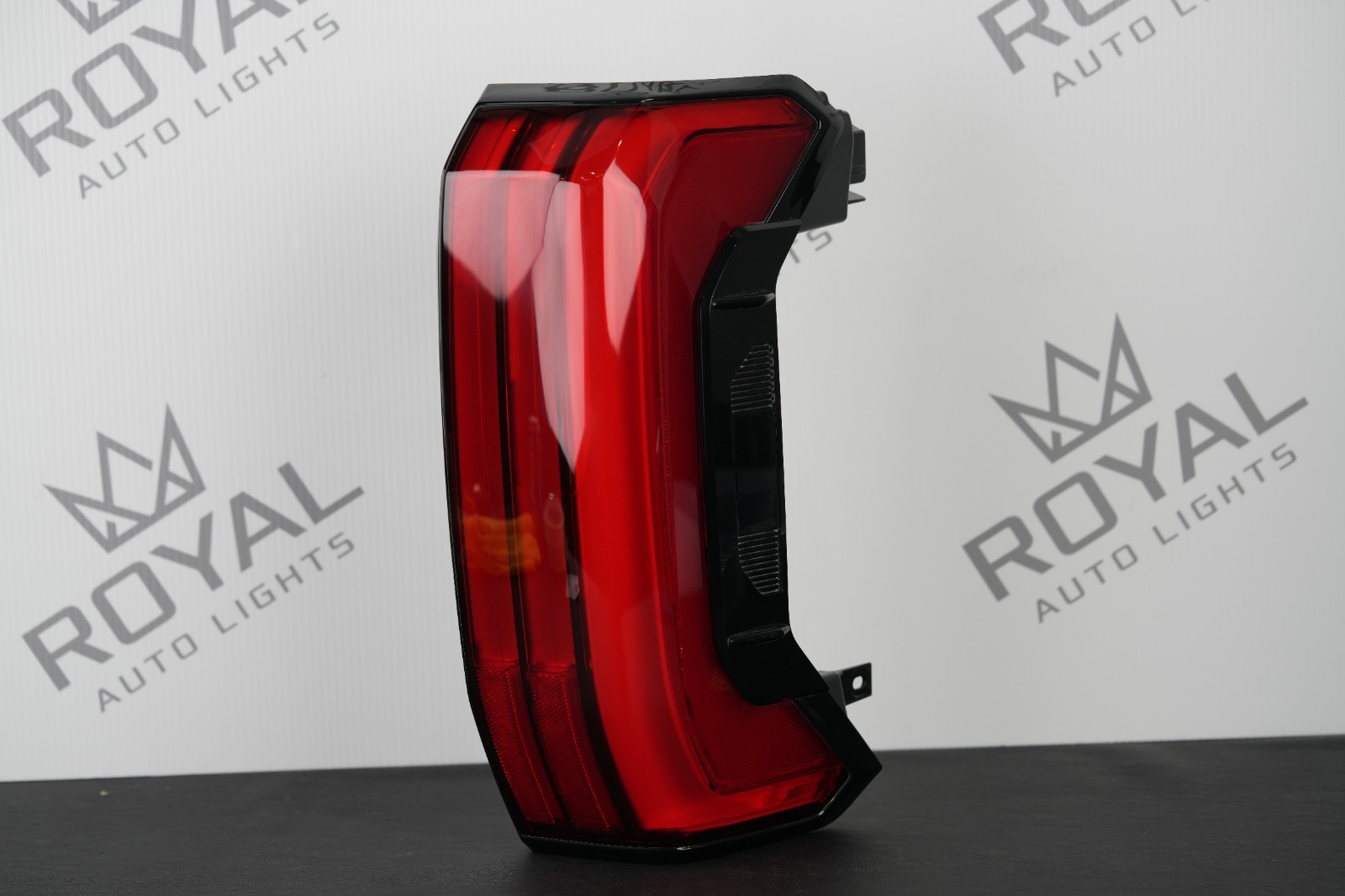 Perfect 2022-2026 Toyota Tundra w/o sequential Tail Light Right Side RH OEM Perfect 2022-2026 Toyota Tundra w/o sequential Tail Light Right Side RH OEM