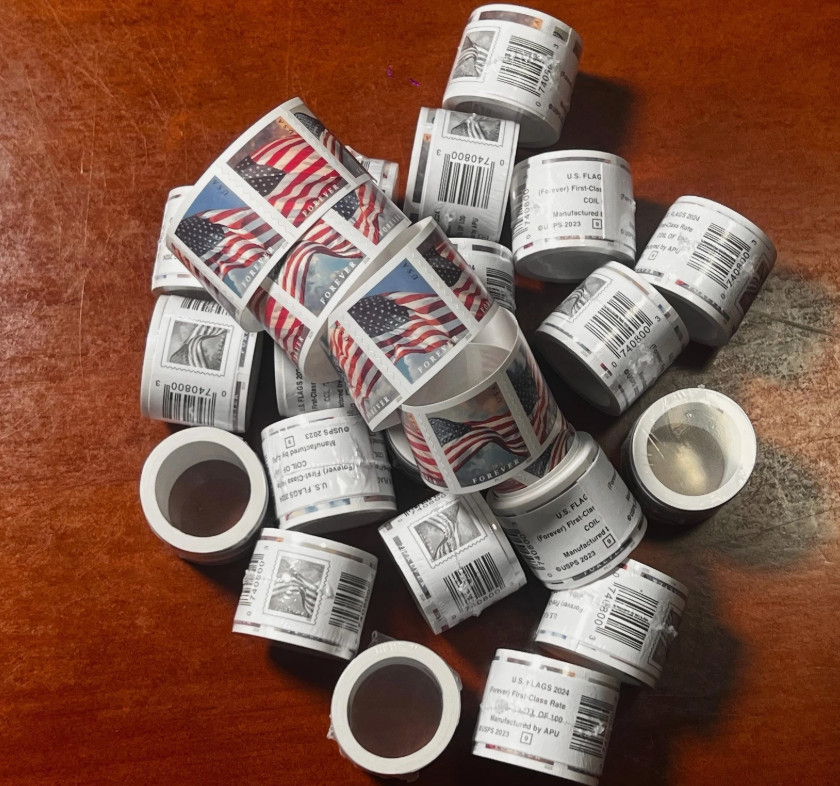 10 Roll Of 100 U.S. Flag First Class US Postage Stamps New Seal 1000 pcs 10 Roll Of 100 U.S. Flag First Class US Postage Stamps New Seal 1000 pcs