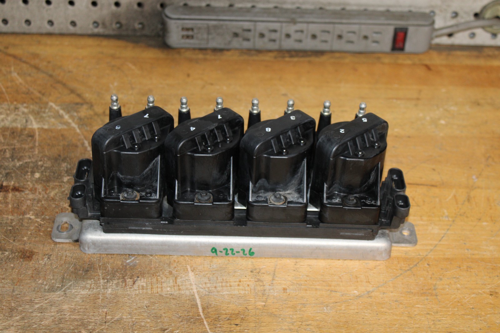 93-99 CADILLAC ELDORADO DEVILLE SEVILLE V8 4.6L NORTHSTAR IGNITION COIL PACK 93-99 CADILLAC ELDORADO DEVILLE SEVILLE V8 4.6L NORTHSTAR IGNITION COIL PACK