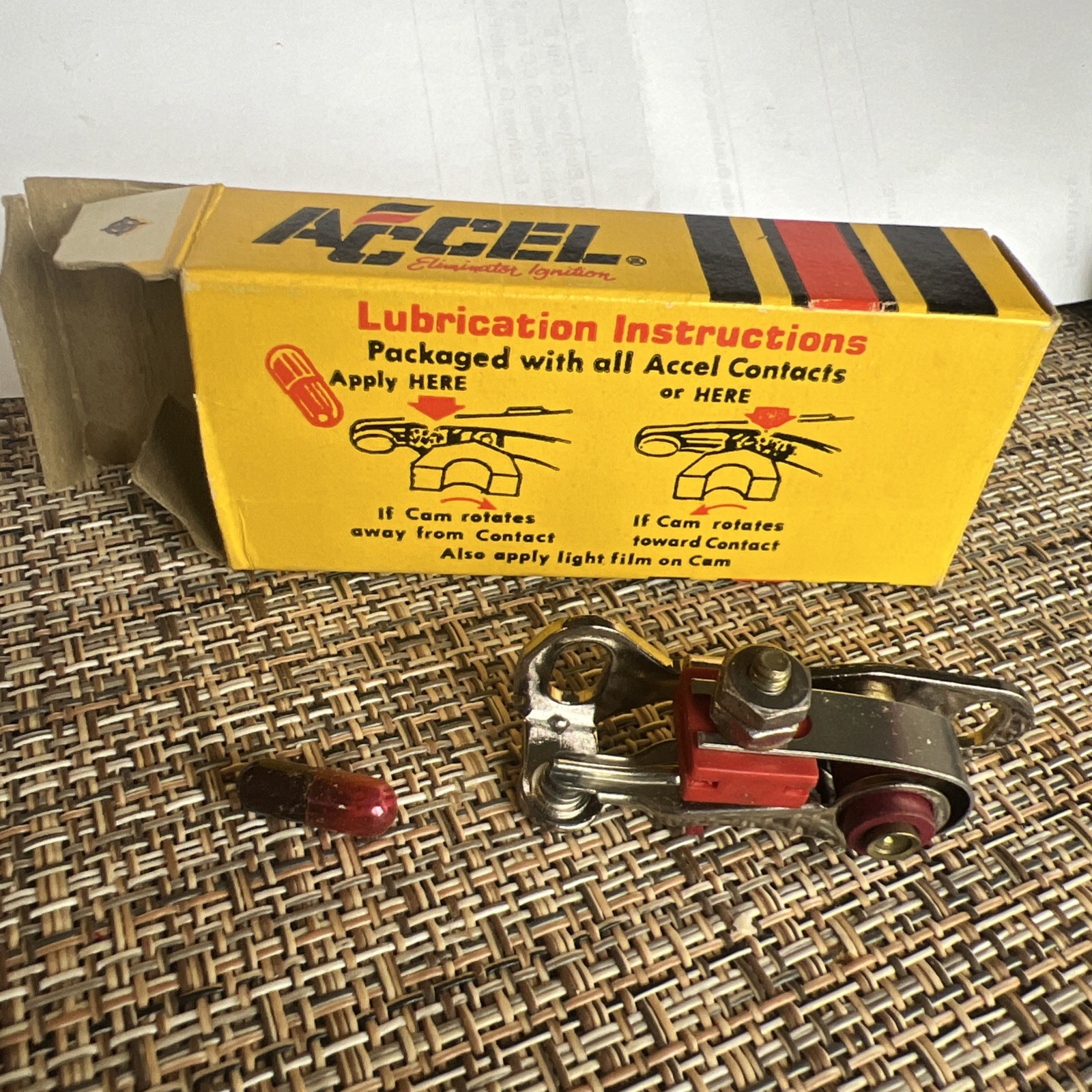 NOS Accel 110224 FITS FORD 8 CYLINDER Dual Contact Distributors 1960-1974 NOS Accel 110224 FITS FORD 8 CYLINDER Dual Contact Distributors 1960-1974