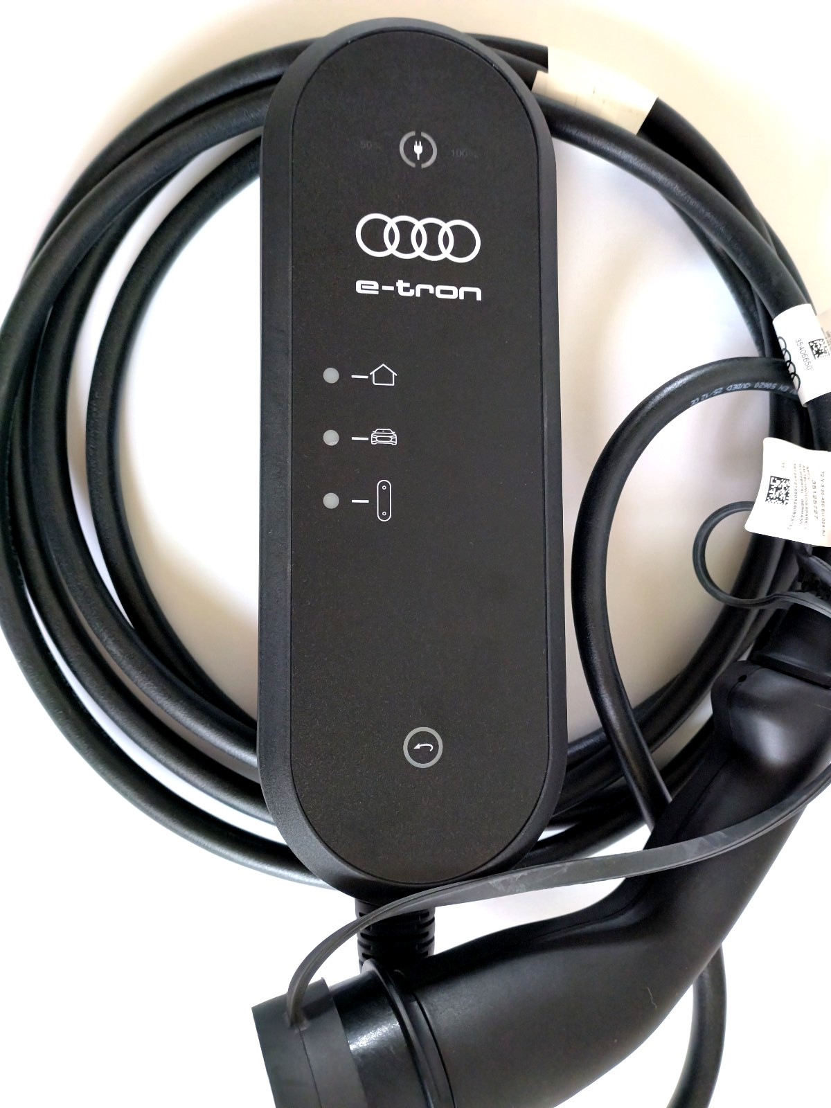 NEW Audi Universal Charger E Hybrid EV Charging station Type 2 Set