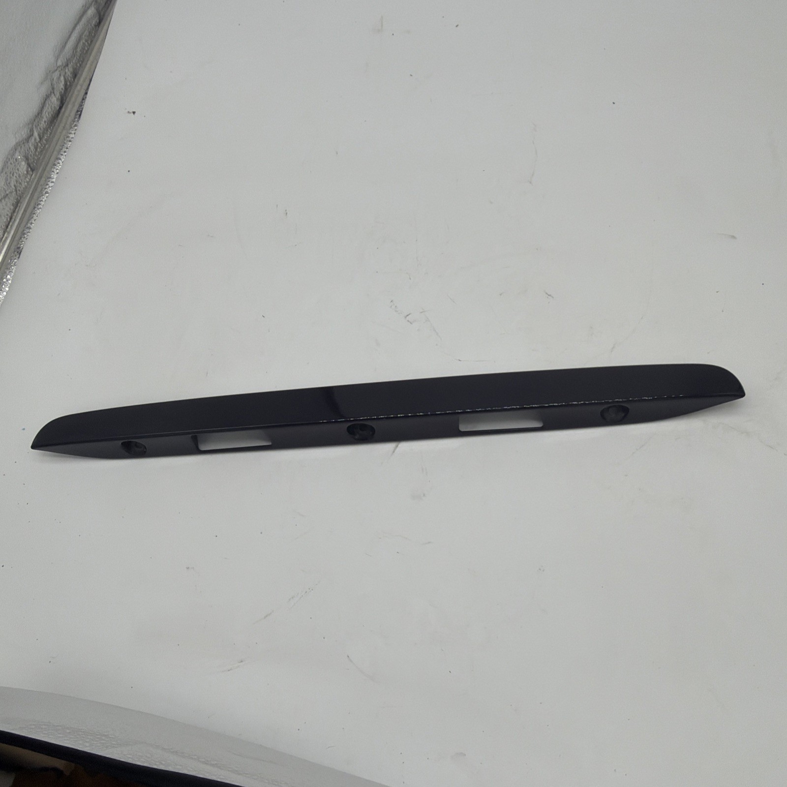 96-02 Mercedes-Benz W210 E320 E430 Trunk Lid Handle Trim Oem 2107580138 clr 339