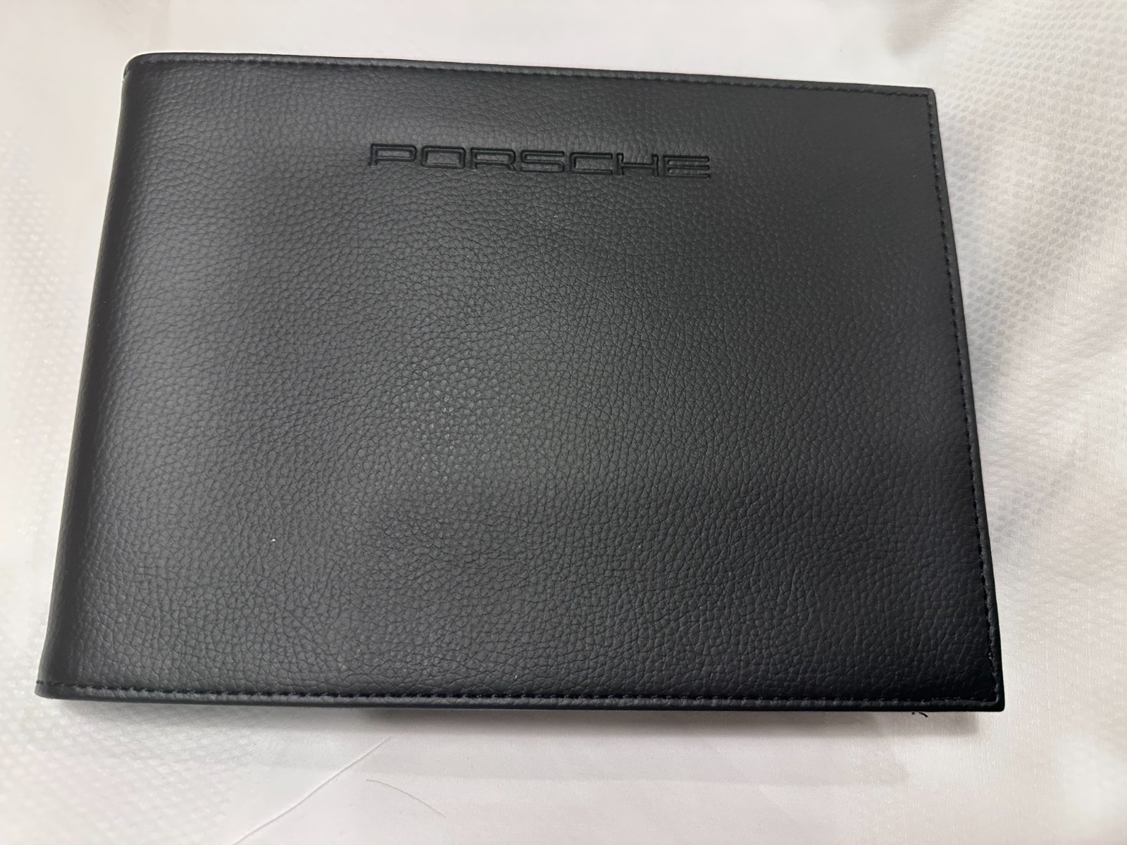 2024 Porsche 911 992 OEM Factory Owner’s Manual Set w/ Case WKD 992 01 B 21 24 2024 Porsche 911 992 OEM Factory Owner’s Manual Set w/ Case WKD 992 01 B 21 24