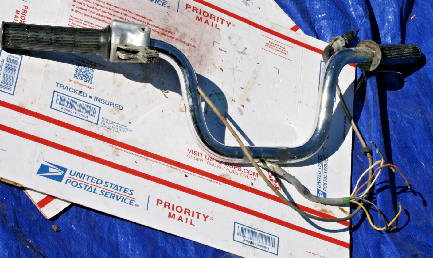 1966-68 HONDA CT 90 OEM HANDLE BARS VIN # CT90-143624 (SEE BELOW) 1966-68 HONDA CT 90 OEM HANDLE BARS VIN # CT90-143624 (SEE BELOW)