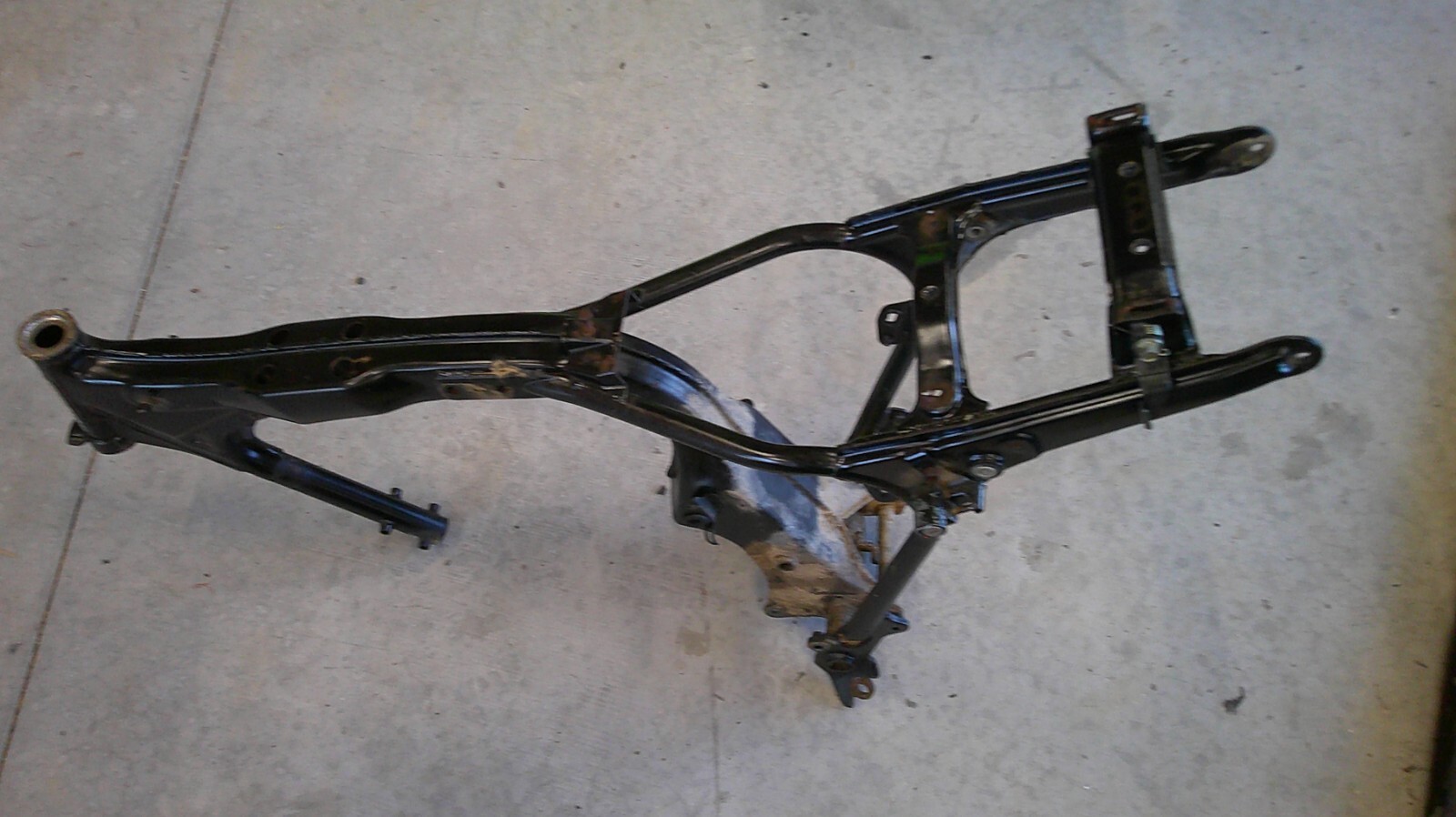 1978-81 Honda Hawk 400 CB400T main frame chassis