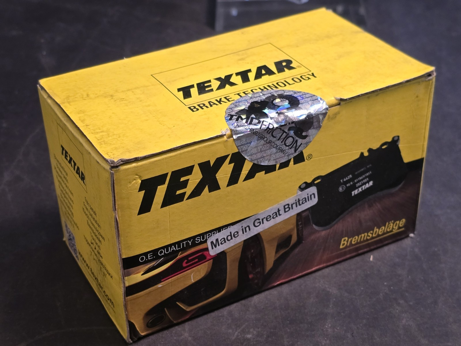 Textar Front Brake Pad Set - #2409801 / 7L6-698-151-J - Fits Volkswagen Touareg Textar Front Brake Pad Set - #2409801 / 7L6-698-151-J - Fits Volkswagen Touareg