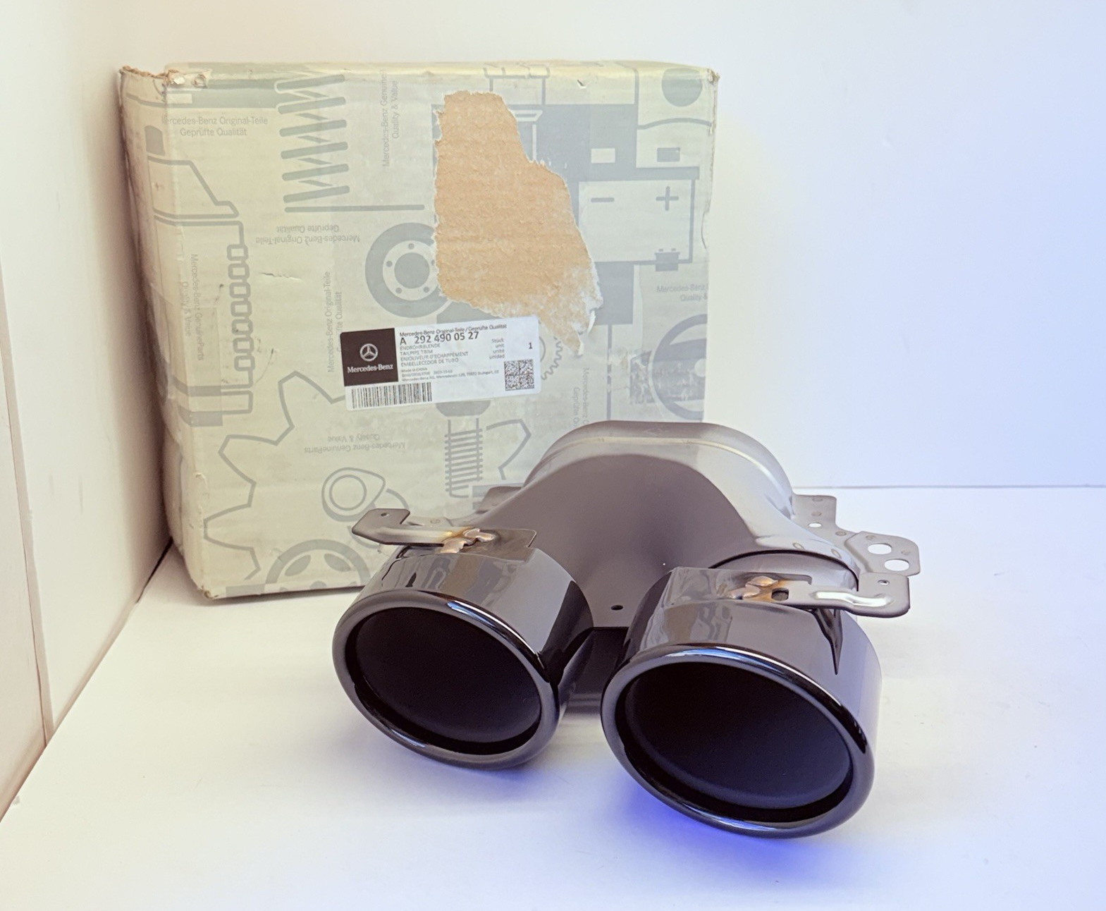 2016-2019 Mercedes-Benz GLE AMG Tailpipe Exhaust Trim OEM 292-490-05-27 New