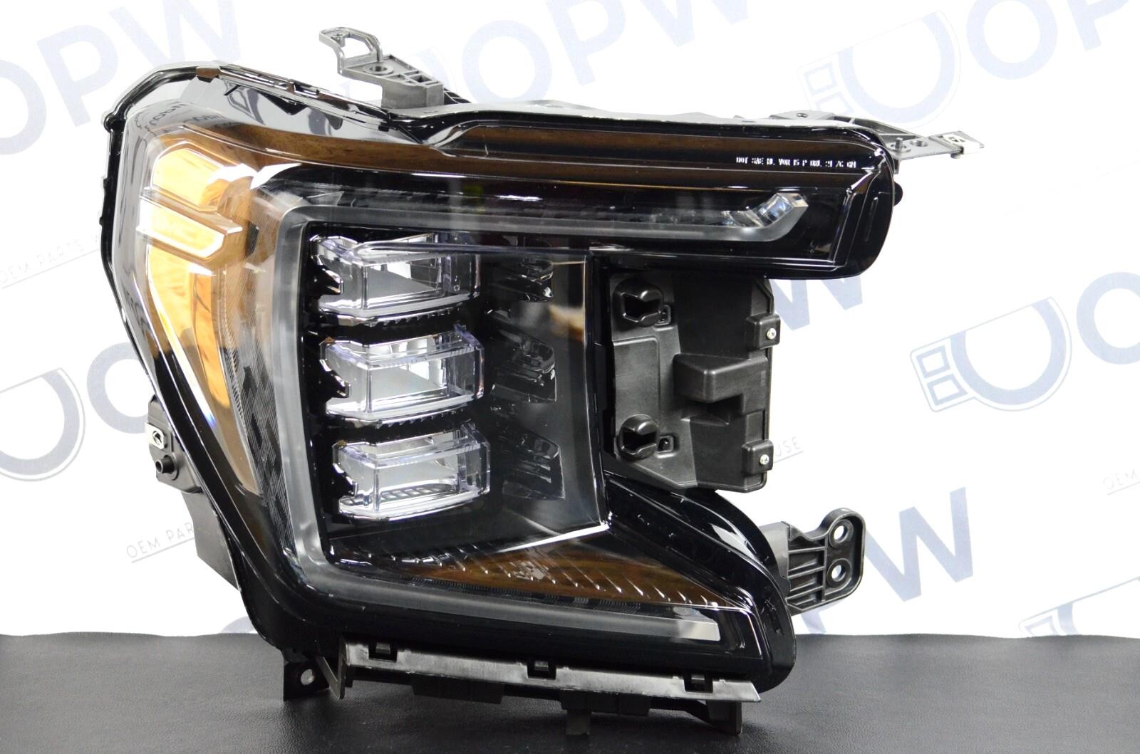 Perfect Genuine 2021-24 GMC Yukon / XL / Denali AT4 LED Headlight Right RH OEM Perfect Genuine 2021-24 GMC Yukon / XL / Denali AT4 LED Headlight Right RH OEM