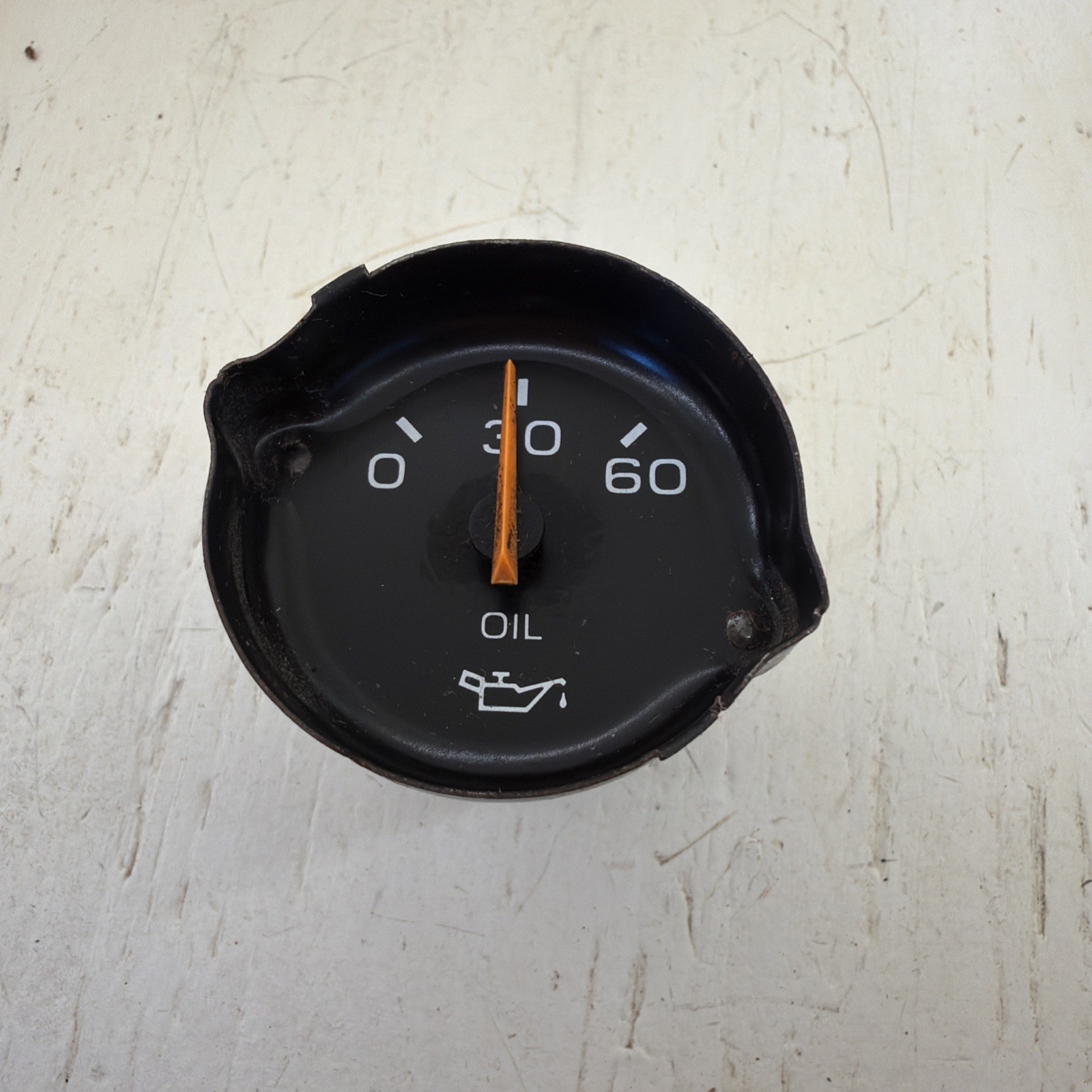 NOS 1979-85 Chevy Monte Carlo El Camino 1978-87 Grand Prix Oil Pressure Gauge NOS 1979-85 Chevy Monte Carlo El Camino 1978-87 Grand Prix Oil Pressure Gauge