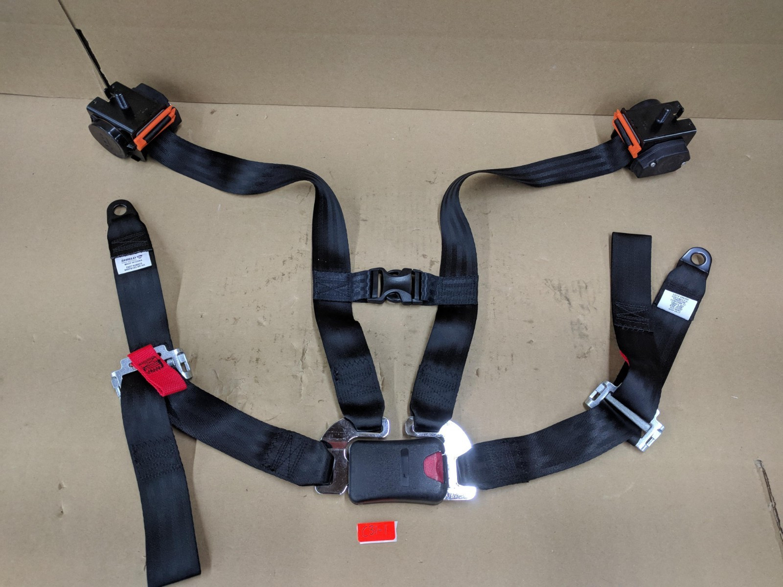 New 18-27 Can-Am Maverick X3 / R Retractable 4-Point Harness Passenger 708002918