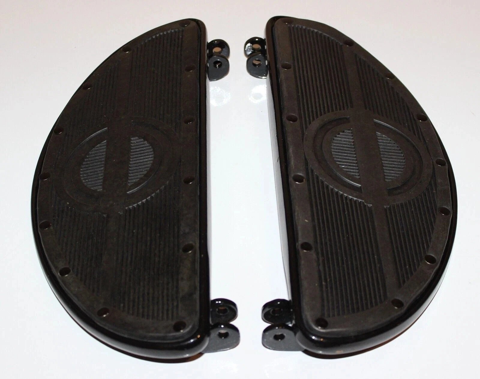 Half Moon Floorboards Ovals Footrest Compatible With Harley Davidson 83-20