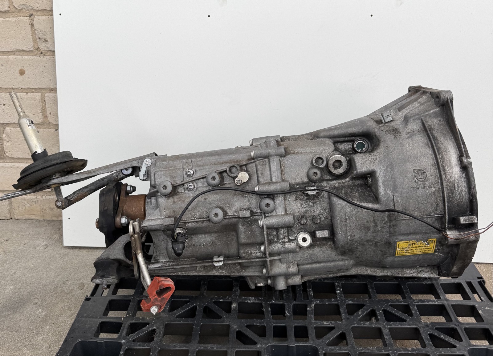 BMW ZF 6 Speed Manual Gearbox GS6 - 57DZ 1069401052 1069401018 E90 E87 E46