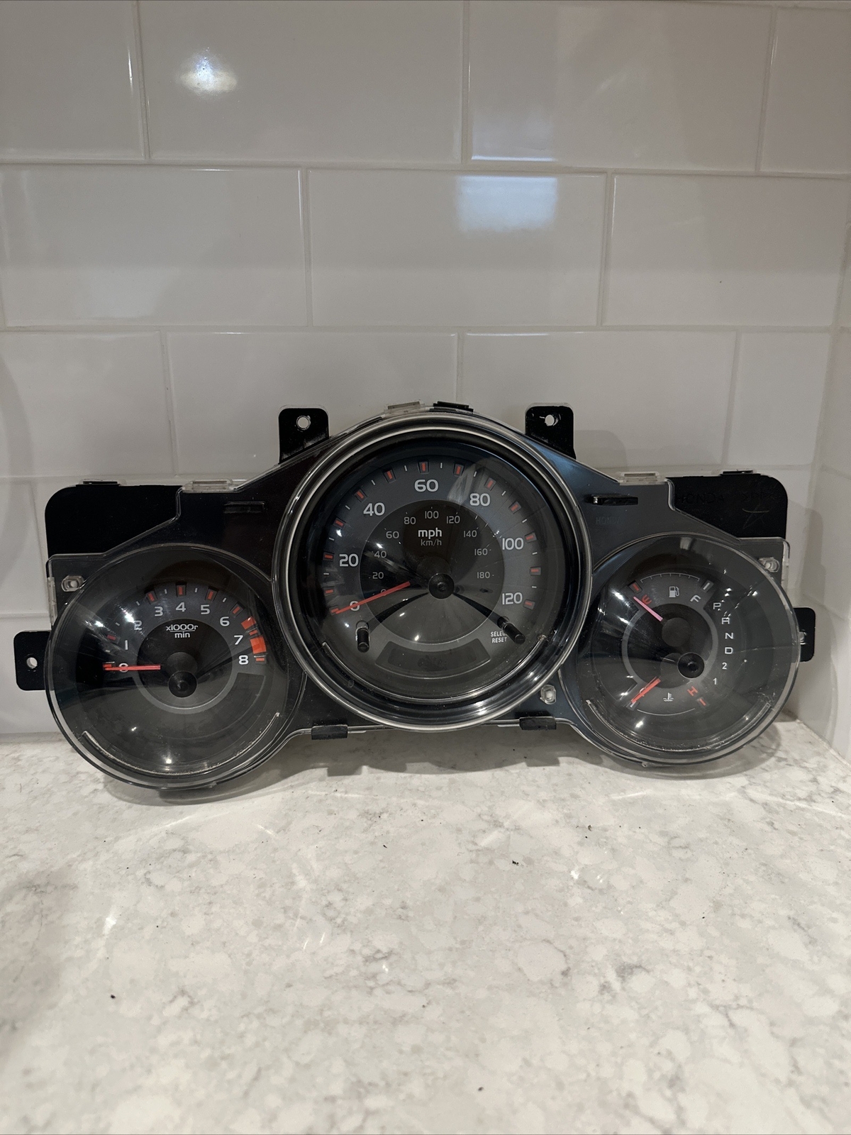 2003-2006 Honda Element Instrument Guage Cluster Speedometer OEM 2003-2006 Honda Element Instrument Guage Cluster Speedometer OEM