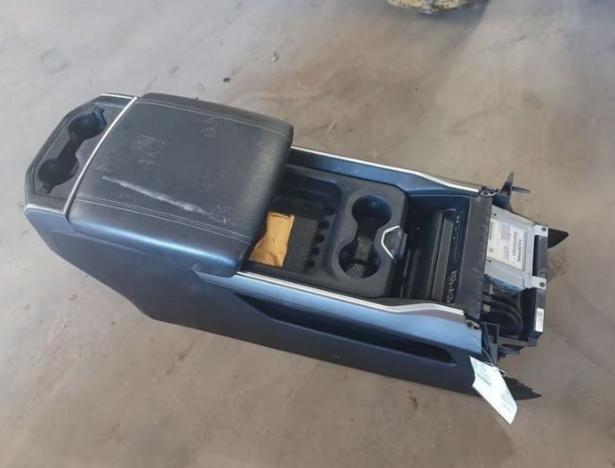 2019-2023 Dodge Ram 1500 Floor Center Console Black OEM