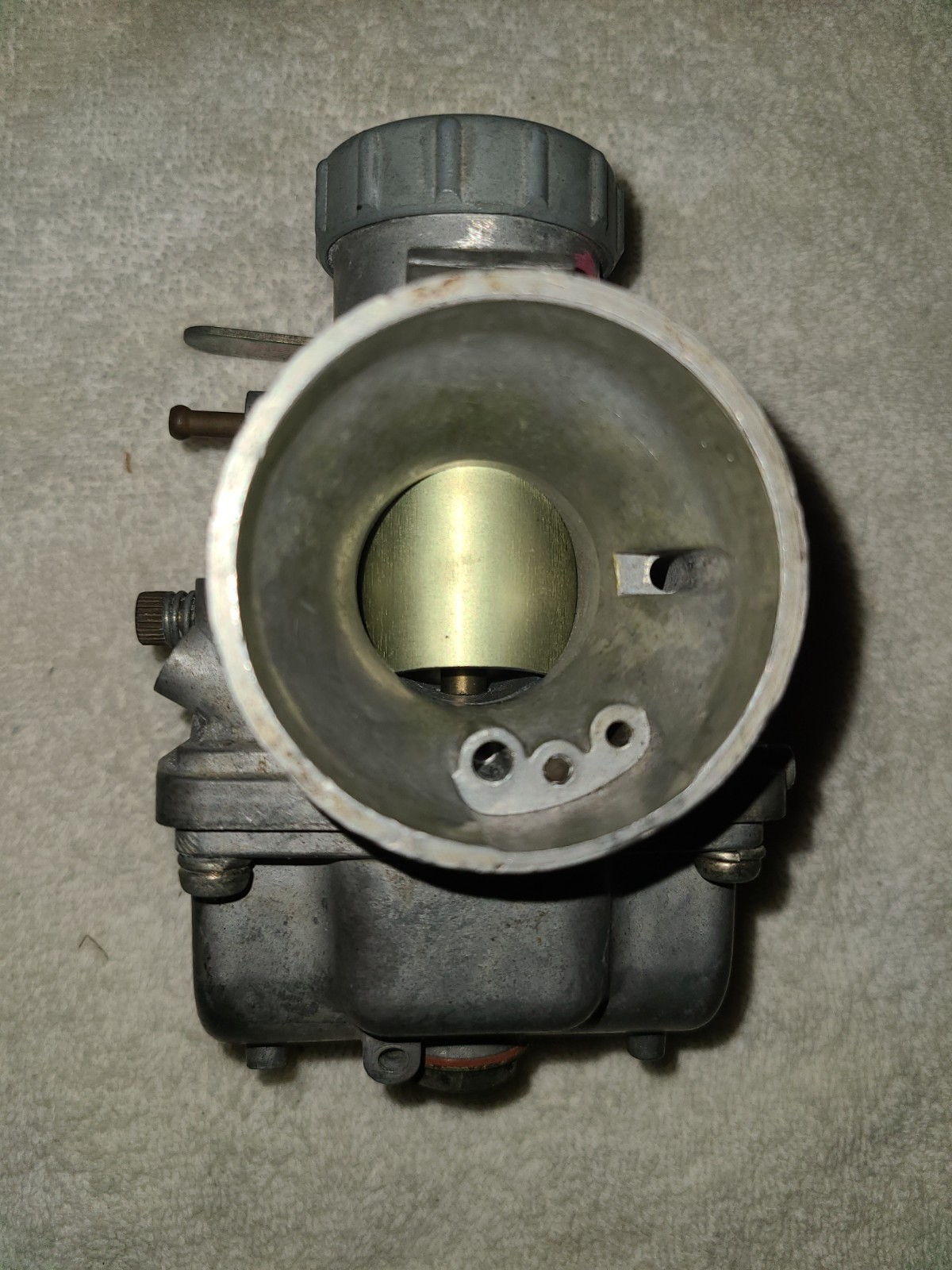 1971-1975 71-75 Suzuki TM400 Cyclone Carburetor Carb Intake 13200-16611 SEE NOTE 1971-1975 71-75 Suzuki TM400 Cyclone Carburetor Carb Intake 13200-16611 SEE NOTE