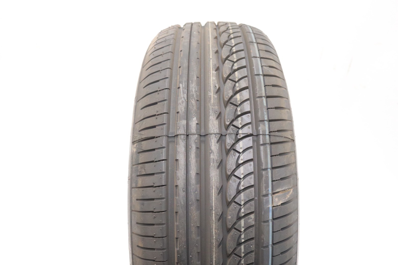 Set of 4 Take Off 195/55R16 Nankang AS-1 - 87V - 9/32 No Repairs Set of 4 Take Off 195/55R16 Nankang AS-1 - 87V - 9/32 No Repairs