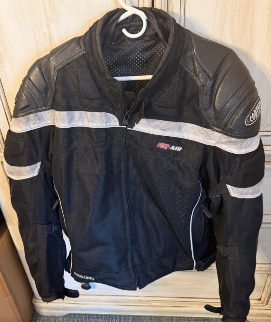 Cortech GX Air Mesh Motorcycle Riding Jacket Small (40) Black w Liner + Inserts Cortech GX Air Mesh Motorcycle Riding Jacket Small (40) Black w Liner + Inserts
