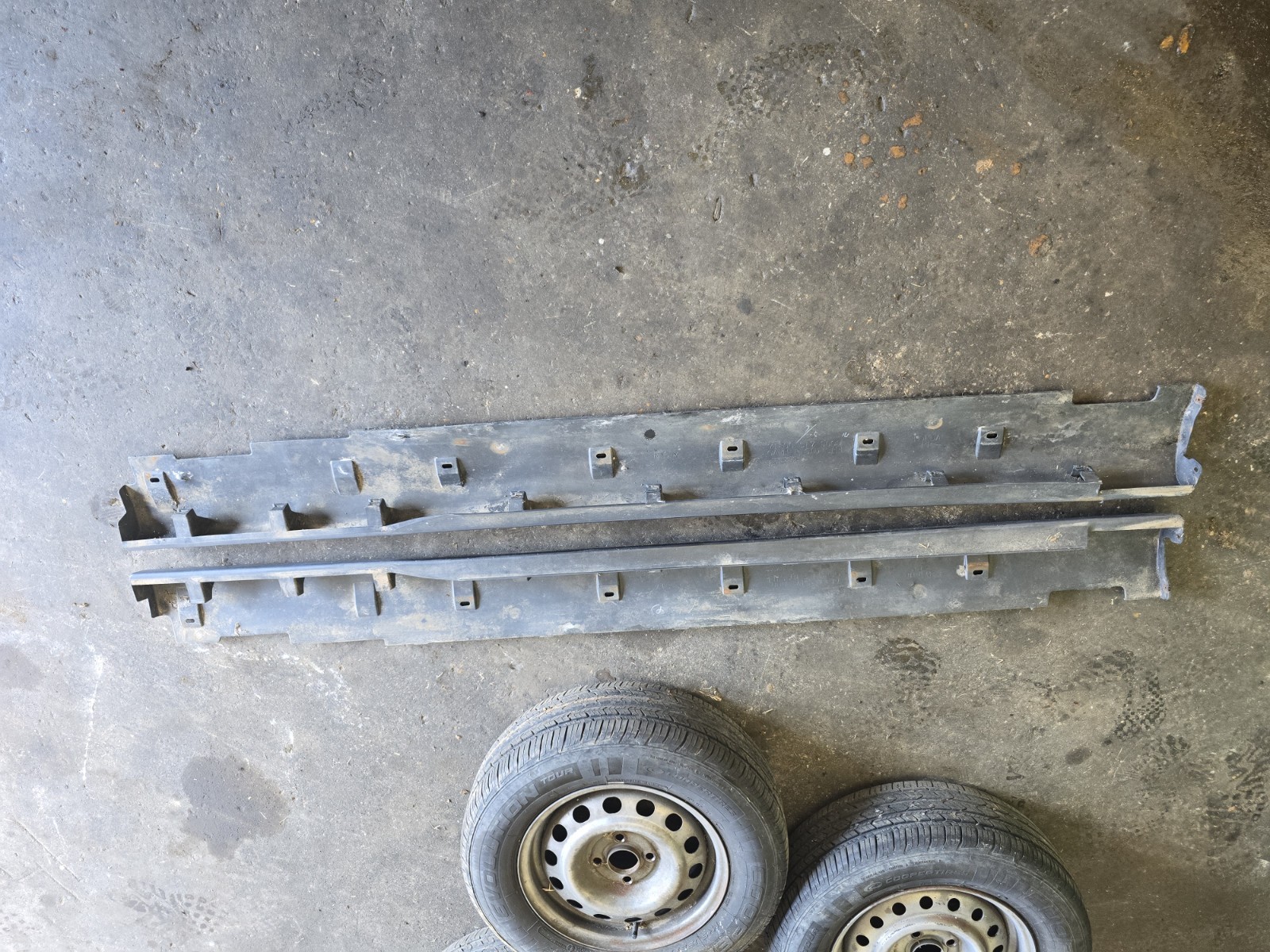 94-01 ACURA INTEGRA 2DR MODEL ONLY - SIDE SKIRT SET LEFT RIGHT SKIRTS - OEM 