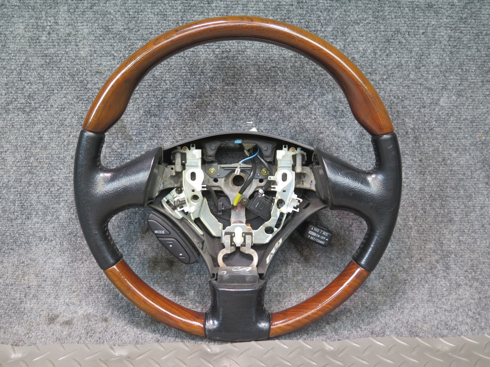 01-05 LEXUS UZS160 GS300 GS430 LEATHER WOOD STEERING W CONTROLS OEM