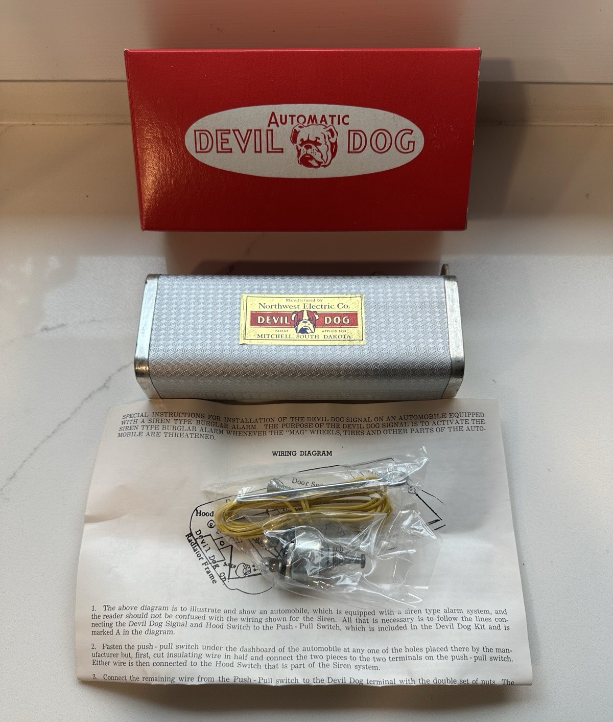 NOS Vintage Automatic Devil Dog Horn Car Signal Alarm NOS Vintage Automatic Devil Dog Horn Car Signal Alarm