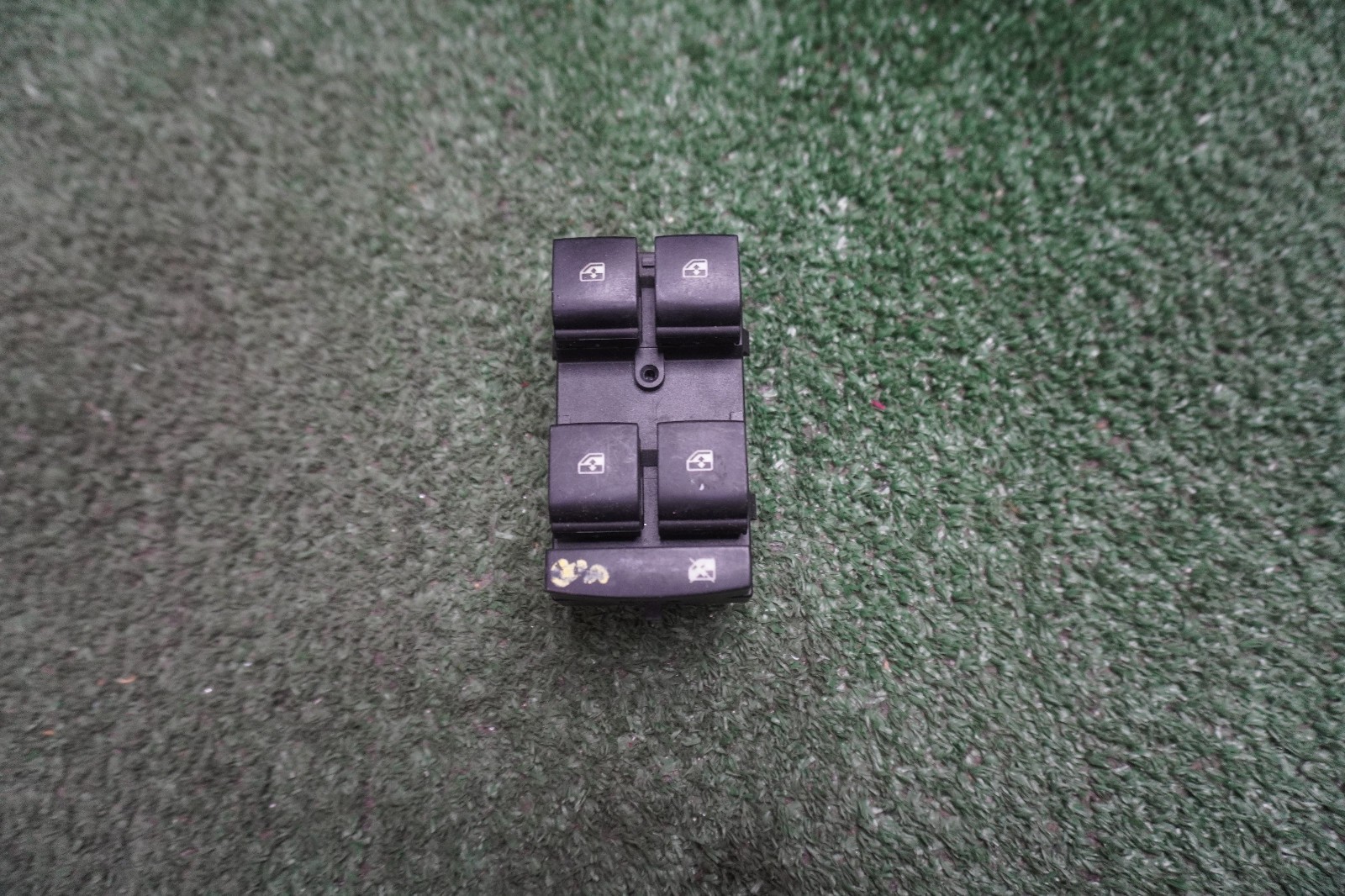 2010 2011 12 CHEVROLET EQUINOX DRIVER LEFT SIDE Window Switch OEM25983673