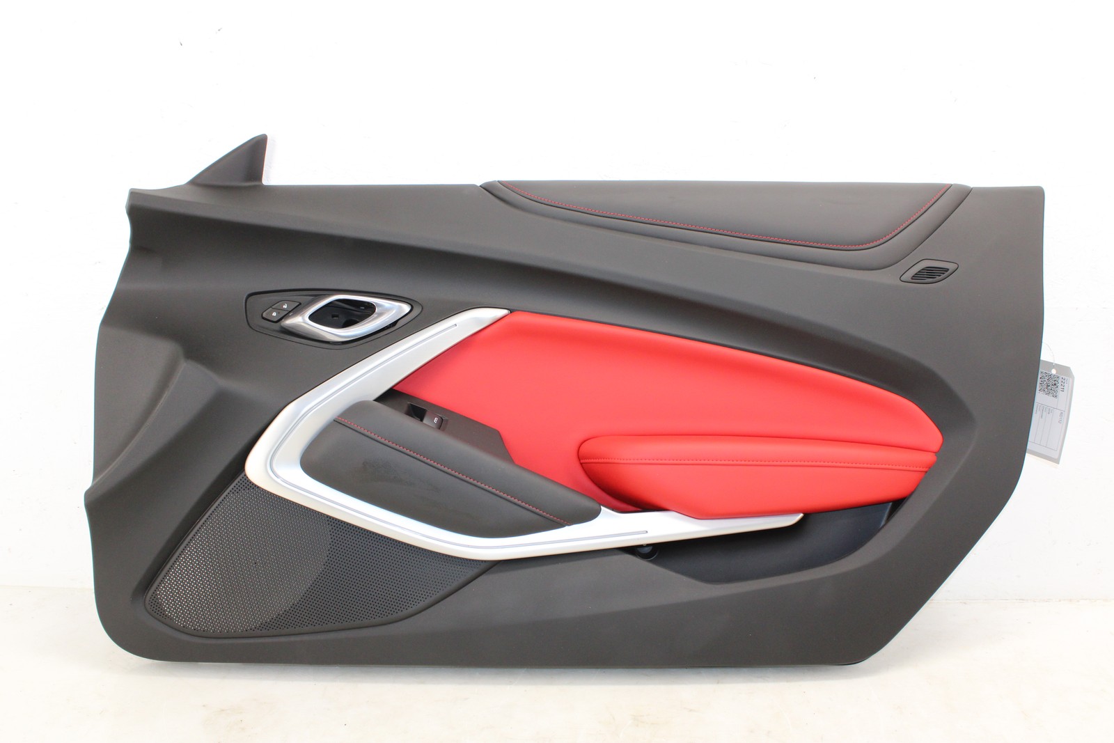 2016-2019 Chevrolet Camaro Coupe Red Leather Right Door Panel OEM RD112