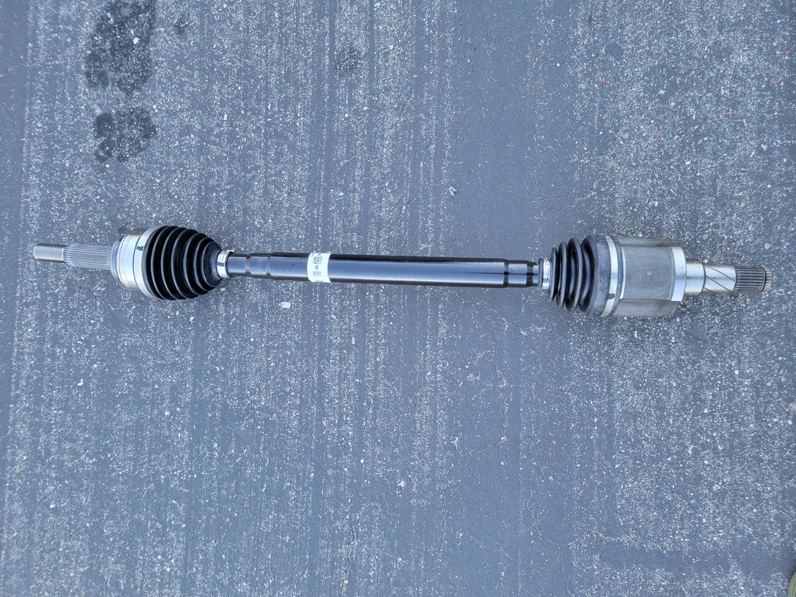 12-20 TESLA MODEL S/X REAR LEFT/RIGHT AXLE HALF SHAFT OEM 1007719-00-C 1 12-20 TESLA MODEL S/X REAR LEFT/RIGHT AXLE HALF SHAFT OEM 1007719-00-C 1