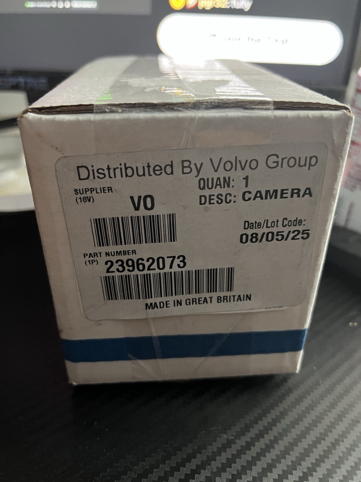 VOLVO MACK 23962073 GENUINE MACK CAMERA NEW Send offer if interested