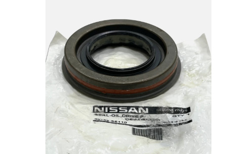 GENUINE NISSAN Front Pinion Seal Armada Pathfinder Titan QX56 38189-8S110