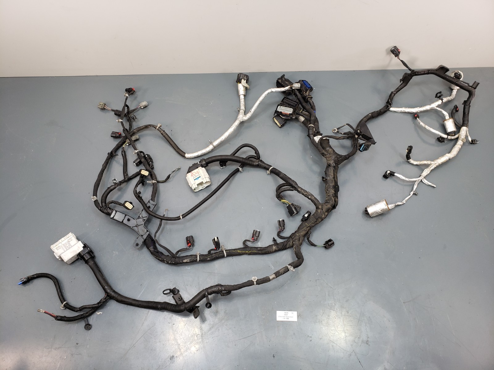 ✅23-24 OEM Chevrolet Suburban LS 5.3L Engine Motor Wire Wiring Harness