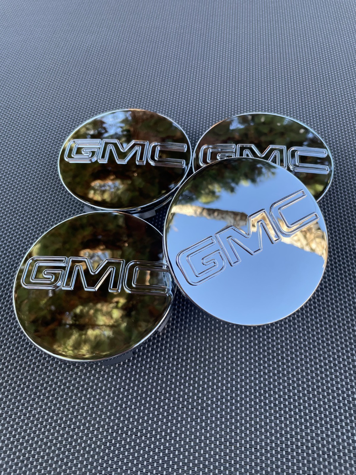 SET OF 4 GMC CHROME 83 mm/3.25 inch Wheel Rim Center Hub Caps